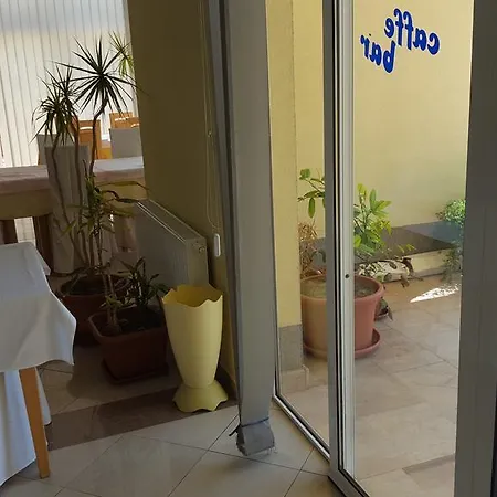 扬科维奇汽车旅馆 Hrvace